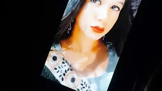 Arkadaş isteği için boşalmak haraç üzerinde riddo