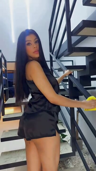 POV cleaned the stairs and my boss wanted me to clean his cock too