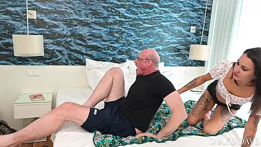 Meinen stiefvater mit meiner freundin erwischt