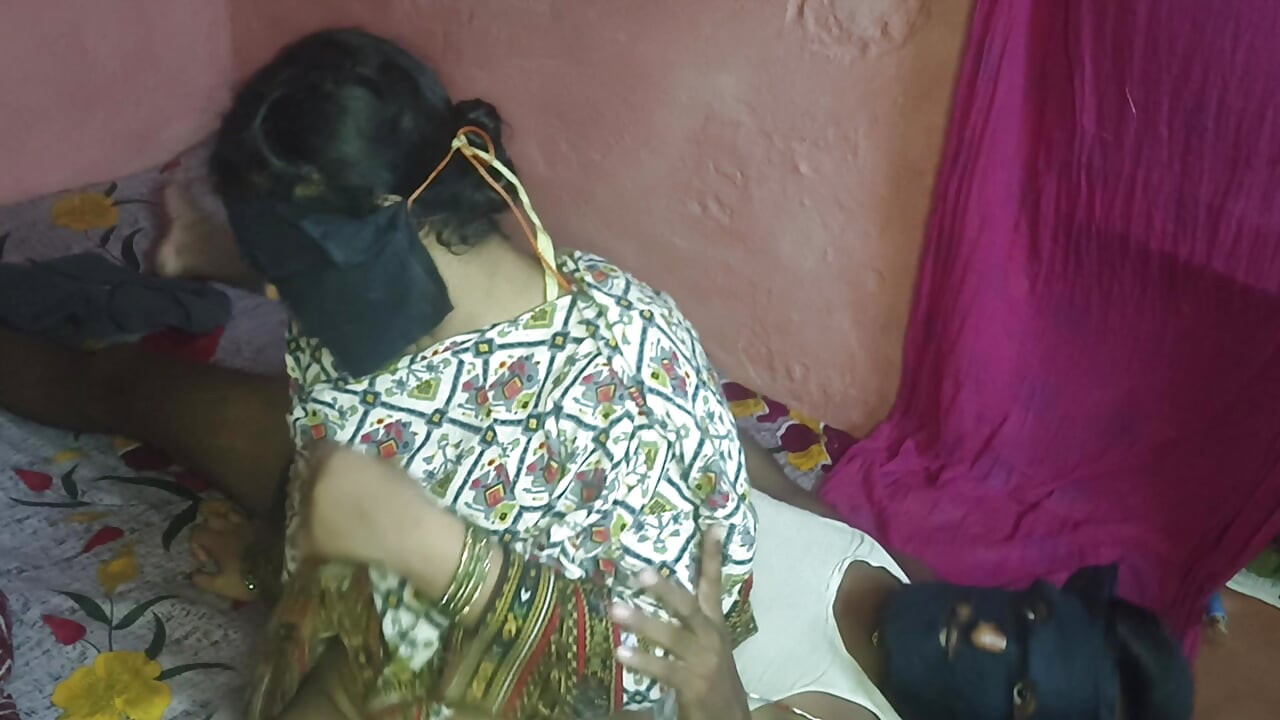 Sexy Indian Bhabhi's Desi Boobs