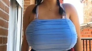 Massive Tit Salvadorian