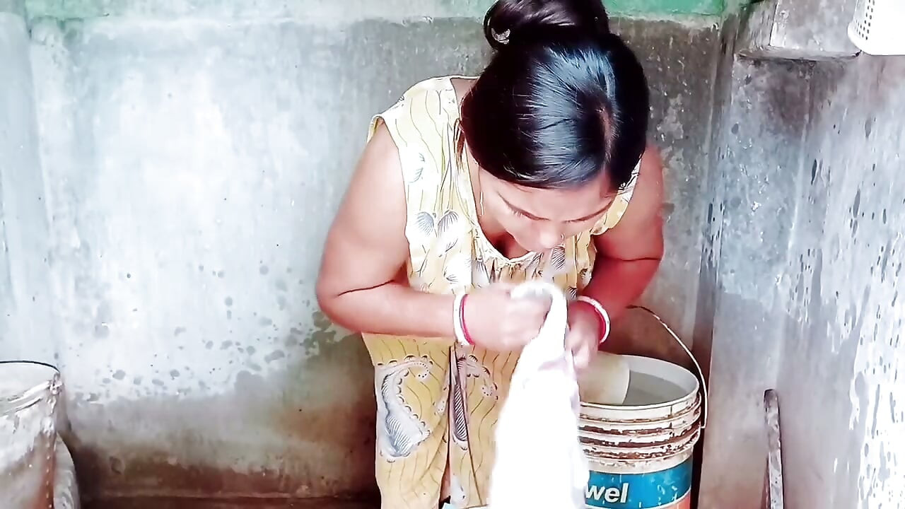 Bhabhi Devar Jaldi Raat Raat Bar Bhabhi Ji Pa Pani Nikla.