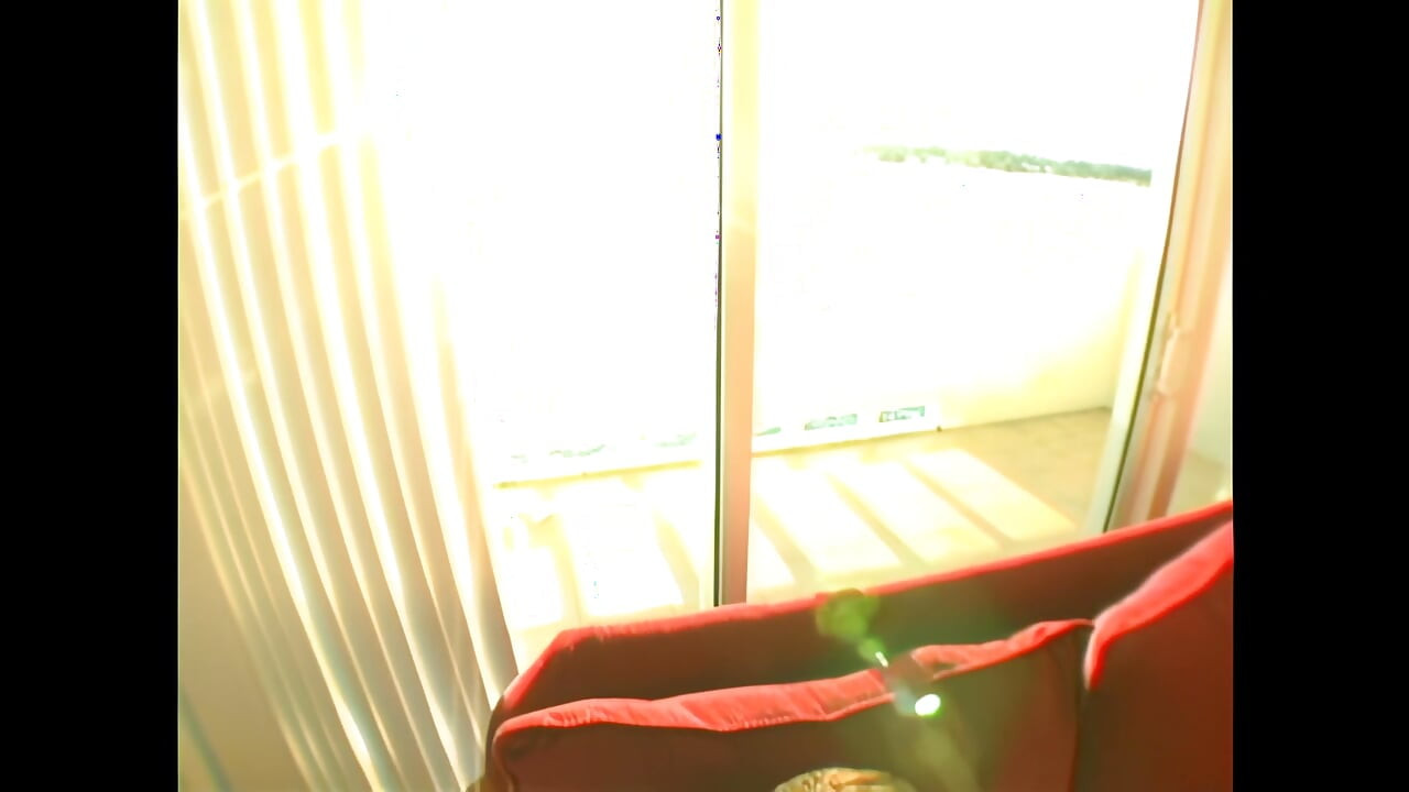 Melony Malone: นมใหญ่และกลมสําหรับควยแข็งใหญ่