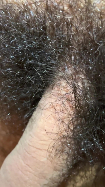 Earl Smile - Extreme Body Hair Focus and Raw Masculine Energy | Clip 1