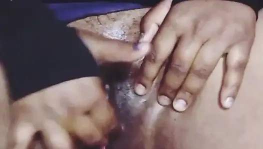 Savita yengenin büyük göğüsleri savita yengenin desi amcığı