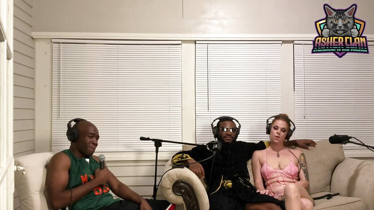 Fox și Hounds - Foxi Vixen se alătură Mrflourish și băieți pentru unele discuții sălbatice pentru adulți Podcast