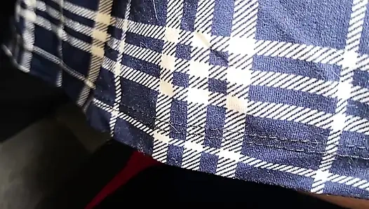 Büyük götlü arkadaşım ben izlerken yaşlı bir yabancıyla seks yapıyor.