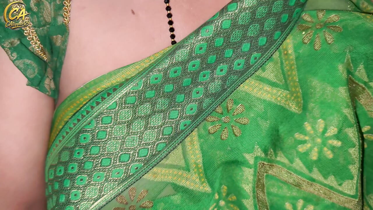 Seksi žena Šivani vrući romantični seks u sariju sa mladim deverom