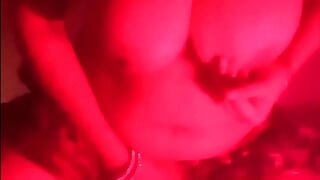 Καυτή bhabi θέλει να κάνει σεξ