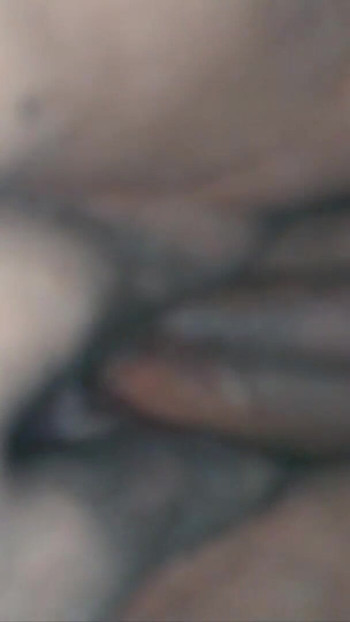 This married woman delights in the big cock, sits down, rolls around and is deeply invaded | Clip 1