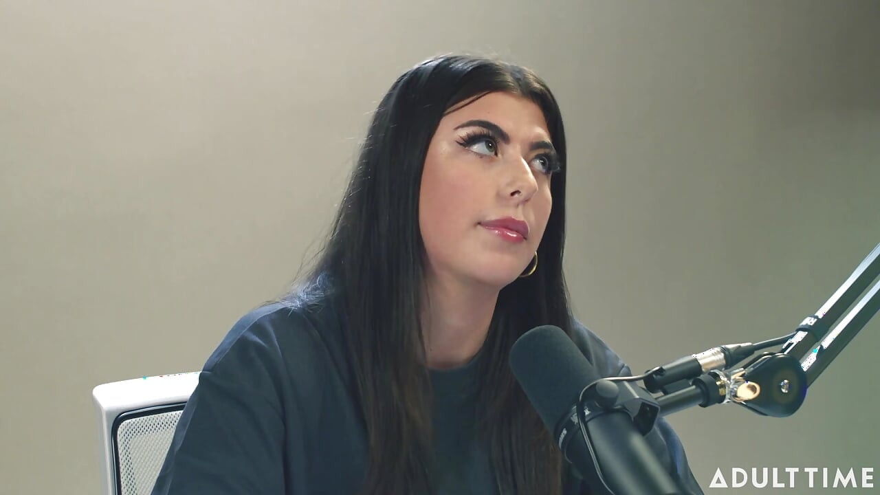 Là một dominatrix chuyên nghiệp không phải là những gì Gal Ritchie mong đợi! | Podcast thời gian dành cho người lớn