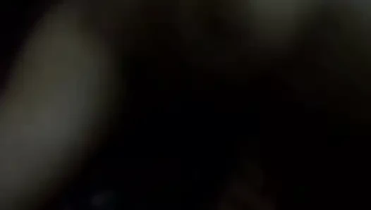 Утренняя страсть фигуристой блондинки