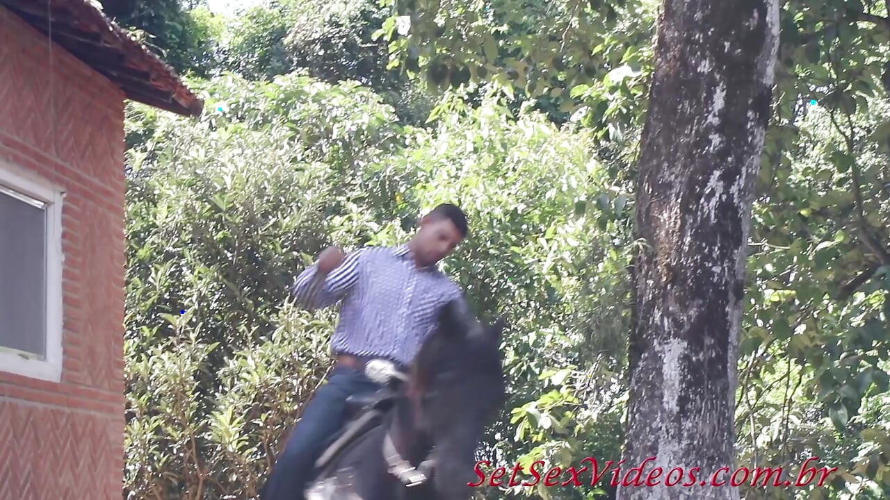 Anny Fernandez and Her Men, Fucking Two Men and Doing DP in the Country House