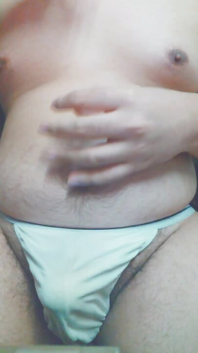 masturbate when parents is home