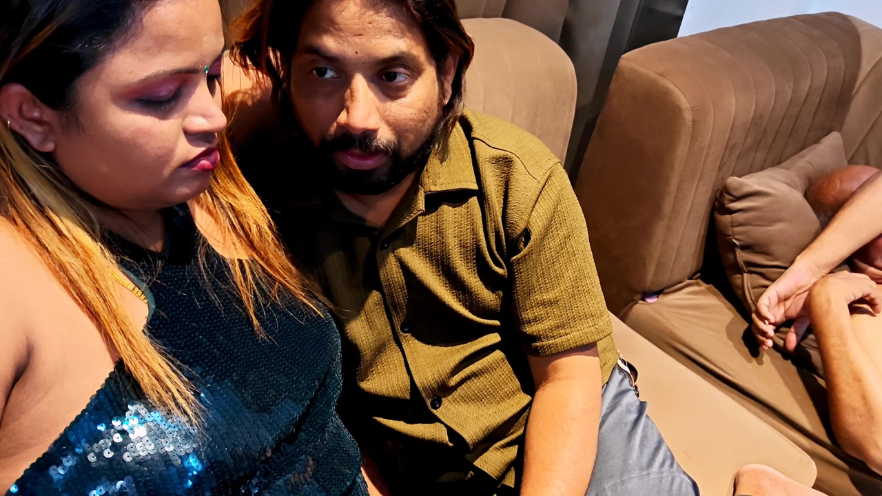 Indian desi mallu aunty hot masala sex threesome video