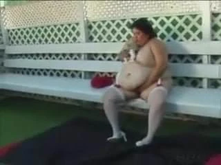 Зрелая жиробасина