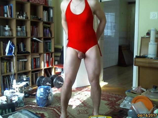 Maiô vermelho sexy de uma peça minha irmã