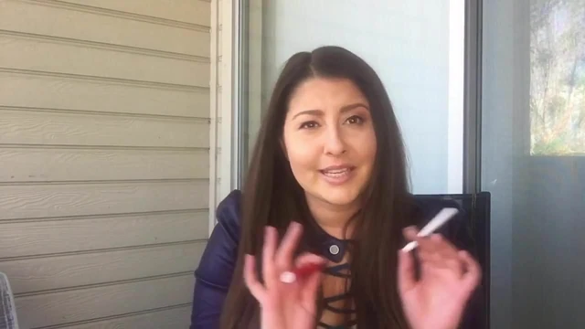 Smoking bitch aus amerika in Facebook