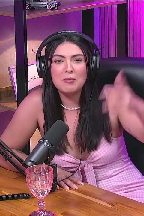 Clara Wellen Podcast com Natasha Naturista