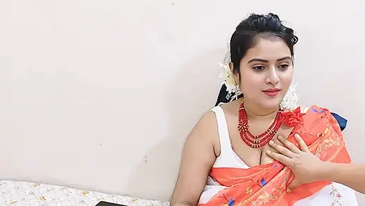 Video spesial Pehela Boishak. Gadis cantik India ngentot vide pasher basar bariwal larka ko sath romantis cudai kiya. Part_01