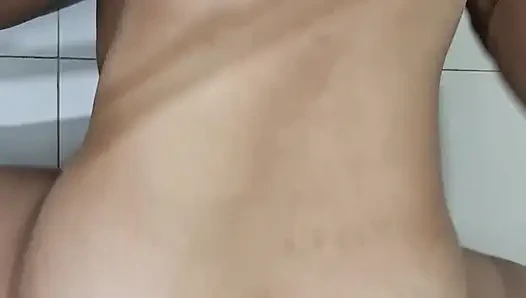 Aku cuma minta dipijat sama pacarku