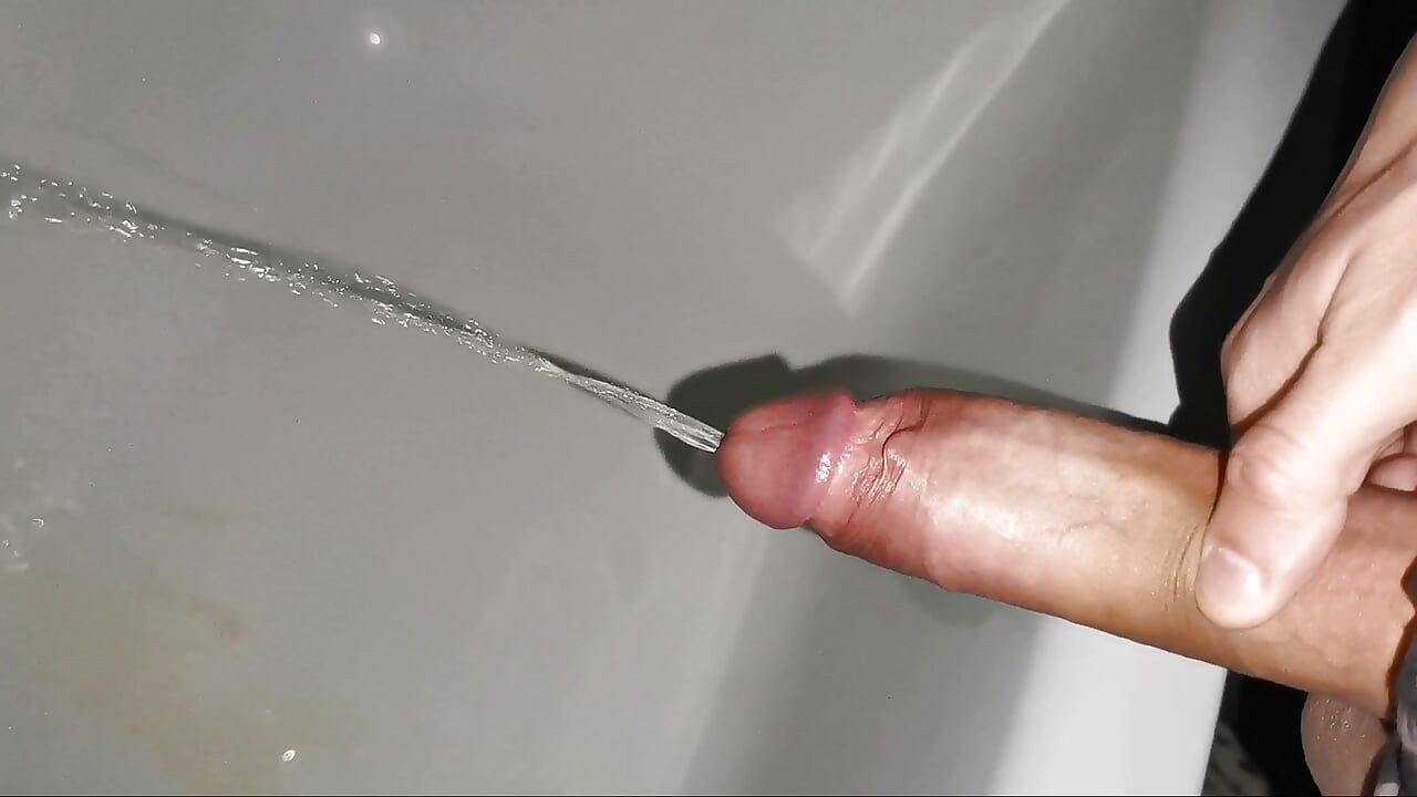 A Very Powerful Stream From a Large Penis