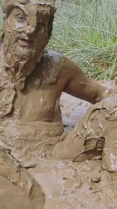 DENSE MUD CLASP | Clip 3
