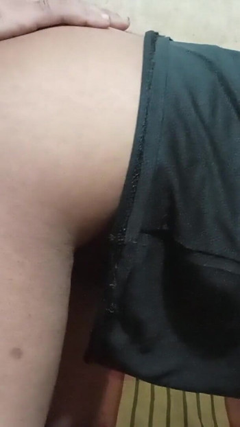Un momento da vedere da "desi moglie tradisce i veri mariti"
