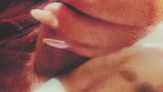 Dominikli amatör çift - ona sakso çekiyor ve mastürbasyon yapıyor, iri güzel kadın!