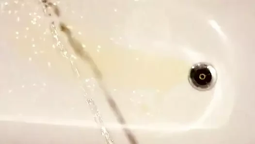 Pee