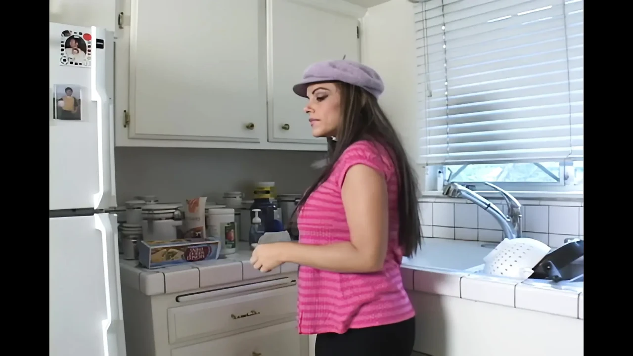 Victoria Valentina: a Superior MILF to Bang Hard