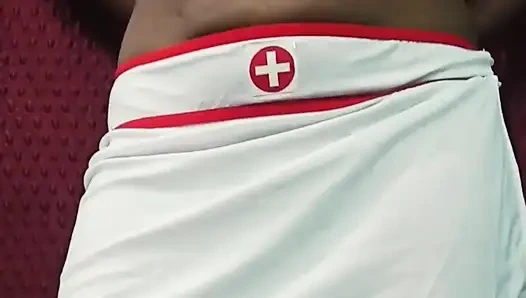 Perawat seksi Tamil dengan berbicara