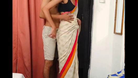 18+ Newly Desi Bhabhi Ready To Sex With Me While Home Alone