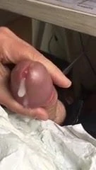 Cum flying in slow mo - Grosse ejac au ralenti