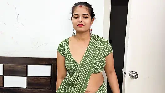 Komal came the next day to fulfill her neighbour's promise, but Komal made a splash today.