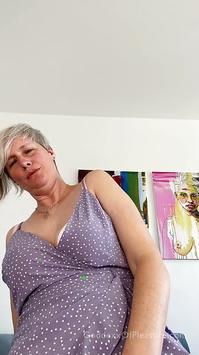 Mature MILF Makes You a Man - All Natural MILF JOI Countdown