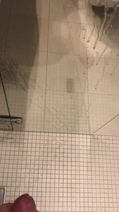 Shower screen gets cum-blasted!