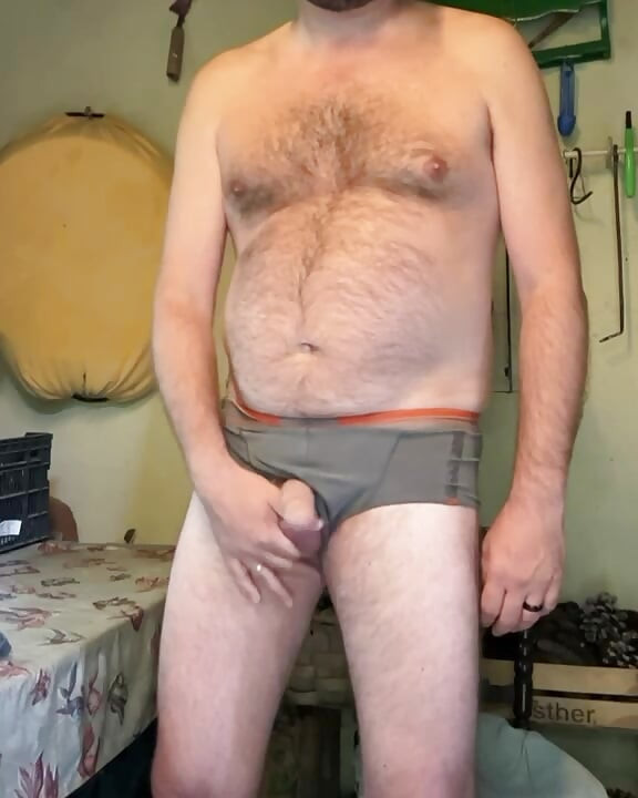 Kovboy kamyoncu kız törpü içinde mastürbasyon yapıyor
