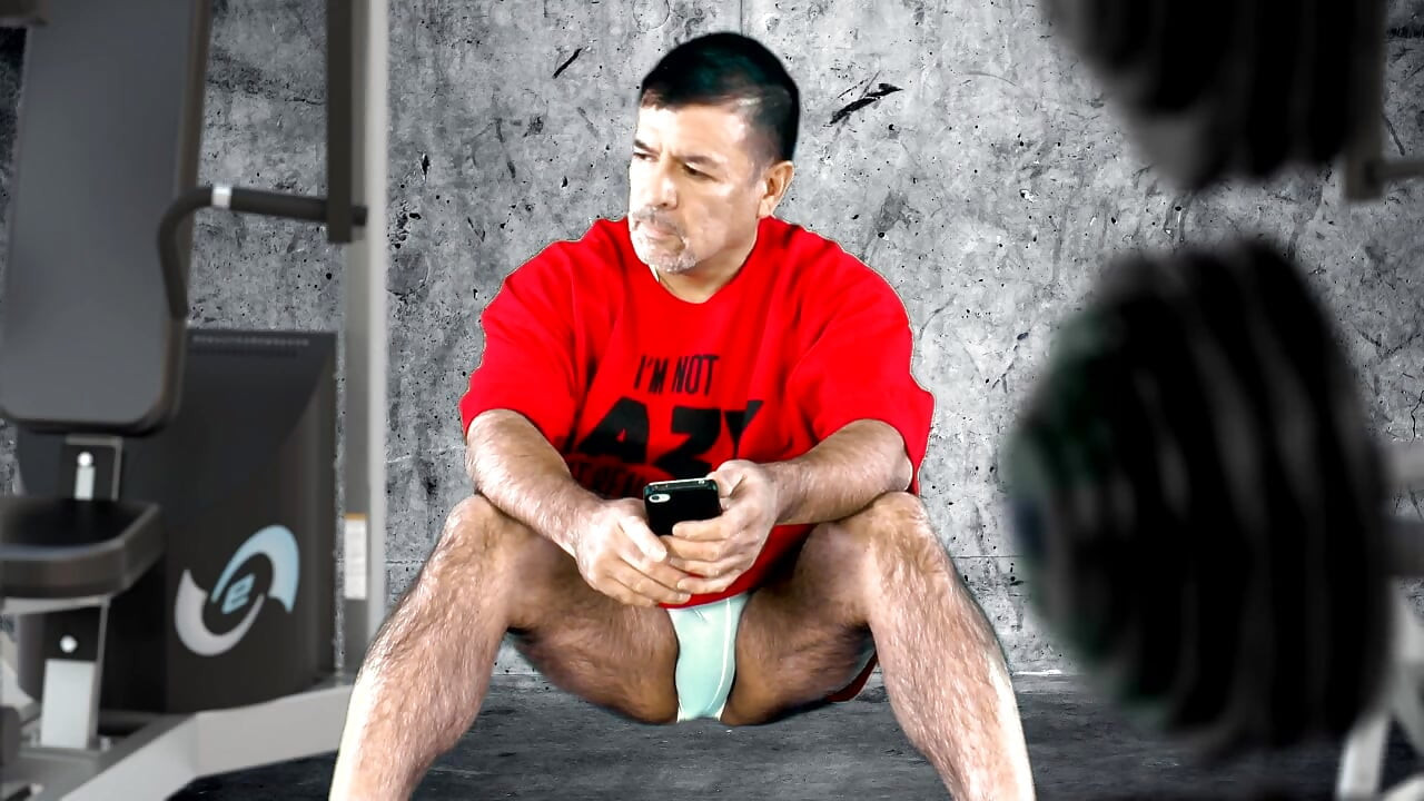 Gym diaries of a big cock
