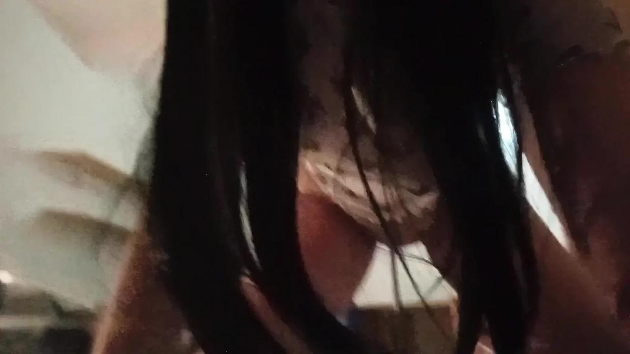 淫荡的意大利女学生给我发这些视频