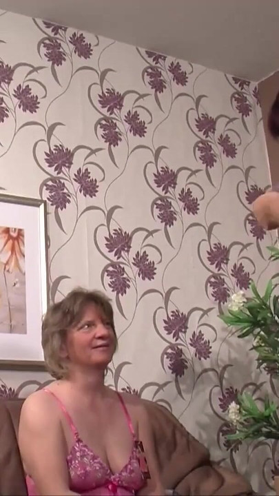 Stunning moment from "Alte Frauen in Dessous machen in richtig geil"
