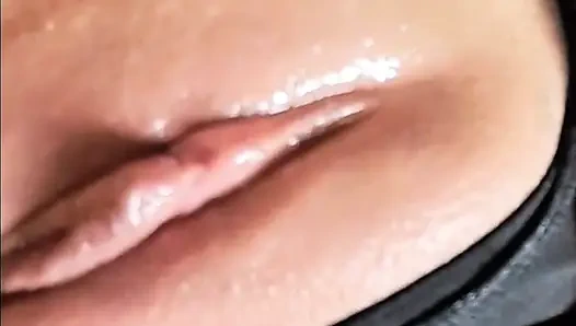 SAYA TIDAK SETIA KEPADA SUAMI SAYA KETIKA DIA PERGI BEKERJA