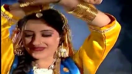 gurleen sexy girl