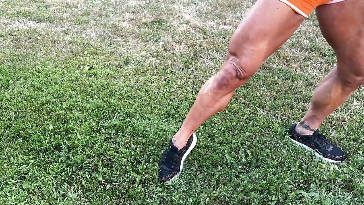 Muscle MILFs Cum Command JOI
