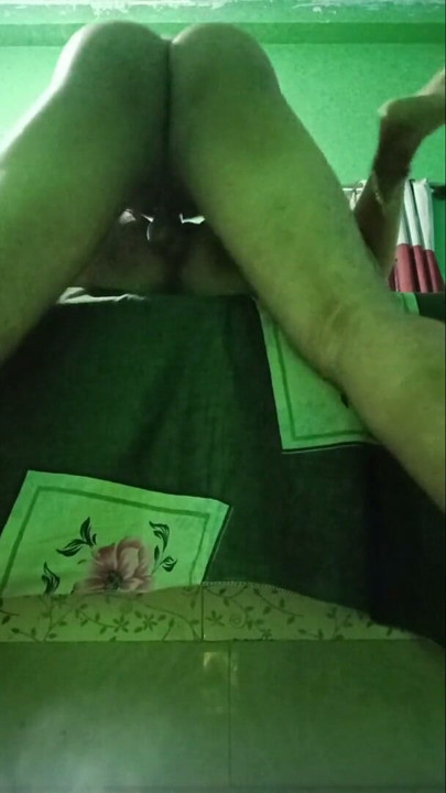 Cute girl first time losing virginity. Very painful hardcore sex. Village school girl sex. bro vabi sex | Clip 1