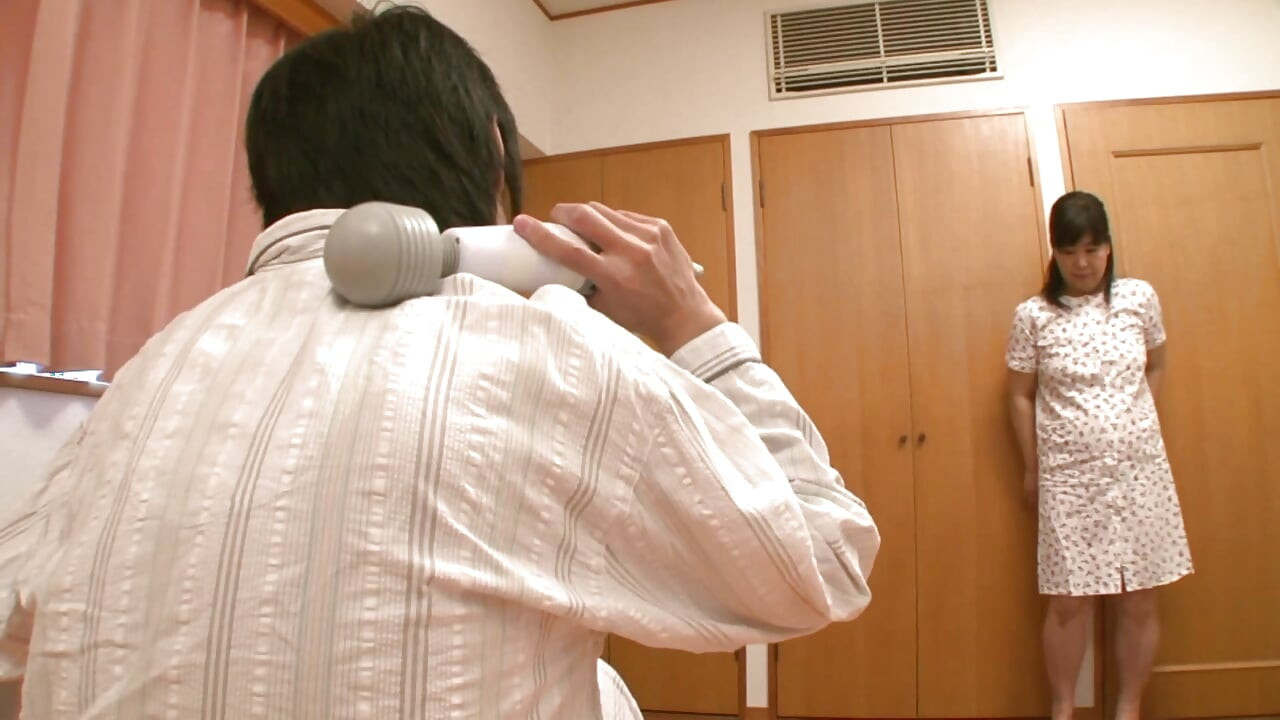 The Lewd Flesh of a Fifty-Year-Old Mother Kyoko Muramatsu 2