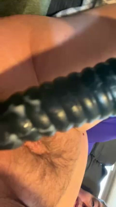 Szőrös bokor Fizettek azért, hogy 2024 októberében bokrot növessek, és a választás napja után leborotváltam, azt hiszem, itt spricceltem