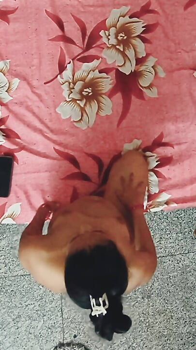 최고의 앵글 대물 자지로 하드코어하게 발정난