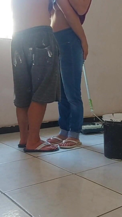 Khoảnh khắc phải xem từ "Tôi không thể chịu đựng được và làm tình với con cu to của họa sĩ, tên khốn tham lam đã để lại âm hộ của tôi đầy tinh dịch"