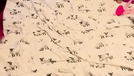 расслабляющий трах пальцами и жесткий многократный оргазм